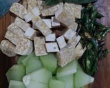 Foto langkah ke 1 dari resep Jangan Bobor Kangkung.