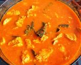 Foto langkah ke 2 dari resep Ayam woku (no oil, no sugar added).