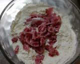 Foto del paso 1 de la receta: Bizcochitos de salame y queso