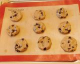 A picture of step 3 of Chocolate chip cookies.
