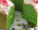 Foto langkah ke 7 dari resep Kue Bolu Pandan Jadul.