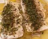 Foto del paso 4 de la receta: Merluza a las finas hierbas en microondas
