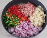 Foto langkah ke 4 dari resep Tuna Suwir Bumbu Kecombrang.