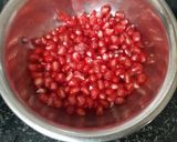 A picture of step 1 of Pomegranate Juice.