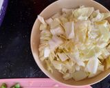 Foto langkah ke 1 dari resep Sup baso seafood.