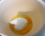 Une image de l'étape 1 de Flan aux pommes, vanille et fromage blanc (nappage myrtilles citron).