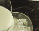 Foto langkah ke 3 dari resep Vietnamese Iced Chocolate.