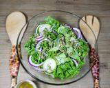 A picture of step 2 of Green salad 🥬.
