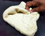 A picture of step 3 of Pocket Pizza.