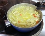 Foto del paso 6 de la receta: Sopa de pollo con verduras
