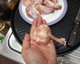 รูปขั้นตอนการทำที่ 1 ของ Chicken Lollipop