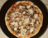 Foto langkah ke 8 dari resep Pizza Teflon Homemade.