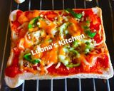 A picture of step 4 of BREAD Pizza:.