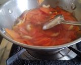 A picture of step 4 of Papaya plastic chutney.