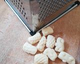 Foto del passaggio 2 della ricetta Gnocchetti con rucola, salsiccia e scamorza affumicata