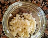 Foto del paso 1 de la receta: Gambones con ajo fermentado en miel y timbal de arroz al curry