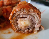 Foto del paso 7 de la receta: Rollitos de ternera, bacon y queso emmental en salsa