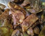 A picture of step 5 of Kuttu k pakore.