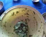 A picture of step 2 of Spinach cheese ball.