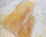 Foto langkah ke 4 dari resep Fish and Chips.