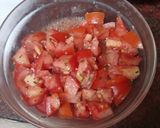 Foto del paso 2 de la receta Lomo adobado con papas fritas y tomate aliñado