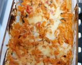 A picture of step 4 of Tomato, spinach and cheese pasta bake.