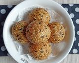 Foto langkah ke 6 dari resep 701. Onde-onde Isi Kumbu Ubi Ungu.
