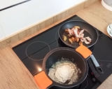 Foto del paso 1 de la receta: Espirales de pasta con alcachofas y salsa velouté al curry