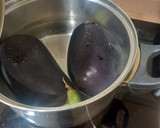 Foto del paso 1 de la receta: Berenjenas rellenas al horno