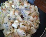 Foto del paso 4 de la receta: Patatas guisadas con pescado