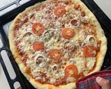 Foto langkah ke 8 dari resep Pizza Panggang Renyah dan Enak.