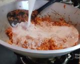 A picture of step 3 of Gajar Ka Halwa.