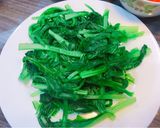 A picture of step 4 of Mixed Vegetarian Vermicelli Bowl (Bún trộn thập cẩm).