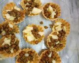 A picture of step 3 of Katori chaat.