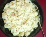 A picture of step 2 of Mava gujiya.