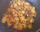 A picture of step 2 of Cauliflower Curry.