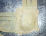 A picture of step 6 of Mat samosa.