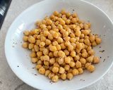 A picture of step 1 of Perfect Crispy Chickpeas with Air Fryer.
