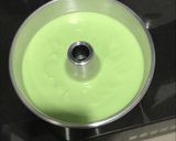 Foto langkah ke 6 dari resep Pandan Chiffon Cake 5 Telur.
