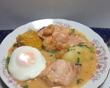 Foto del paso 4 de la receta: Chupe de Salmón con Camarones!