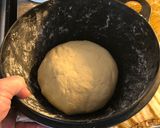 Foto del paso 3 de la receta: Medialunas en el 25 de mayo!