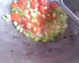 Foto langkah ke 4 dari resep Tumis pare sosis.