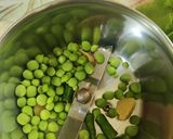 A picture of step 1 of Green Rava Dhokla.