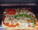 A picture of step 4 of Bread pizza🍕.