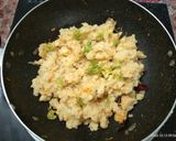 A picture of step 5 of Carrot Upma.