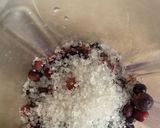 A picture of step 1 of Falsa Popsicles.