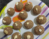 சத்துமிக்க சிறுதானிய லட்டு (Siruthaaniya laddo recipe in tamil) ரெசிபி ஸ்டேப் 7 புகைப்படம்
