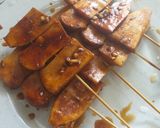 Gambar langkah 4 resipi King Oyster Mushroom Skewer.