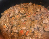 Foto del paso 5 de la receta: Estofado de ternera con setas