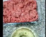 A picture of step 2 of Tawa kabab.